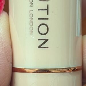 Revolution Cream Foundation